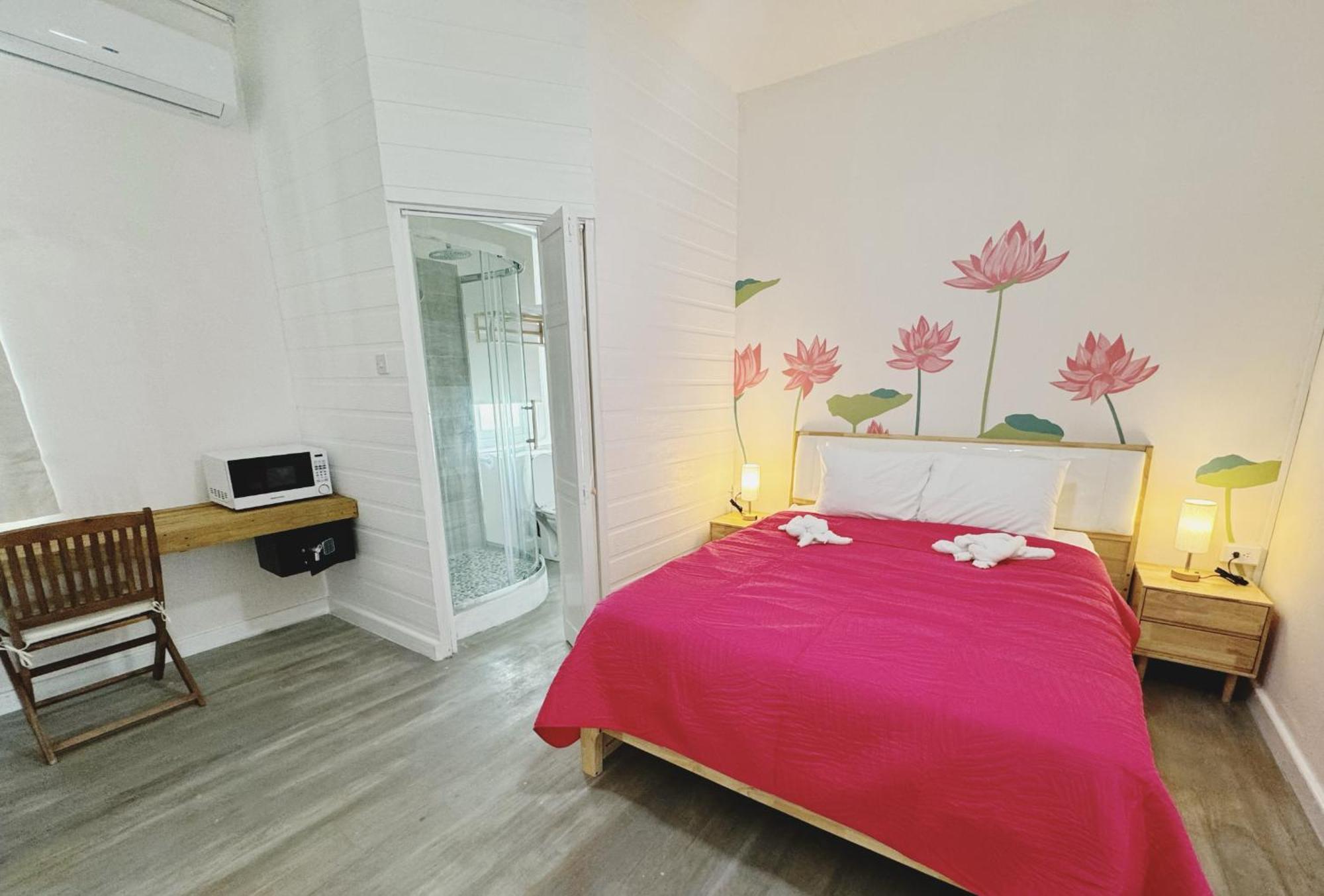 Eden On The Sea Hotel Бриджтаун Екстериор снимка